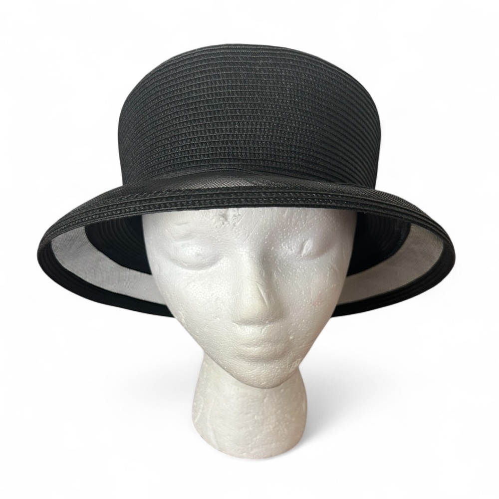 Black high top straw hat